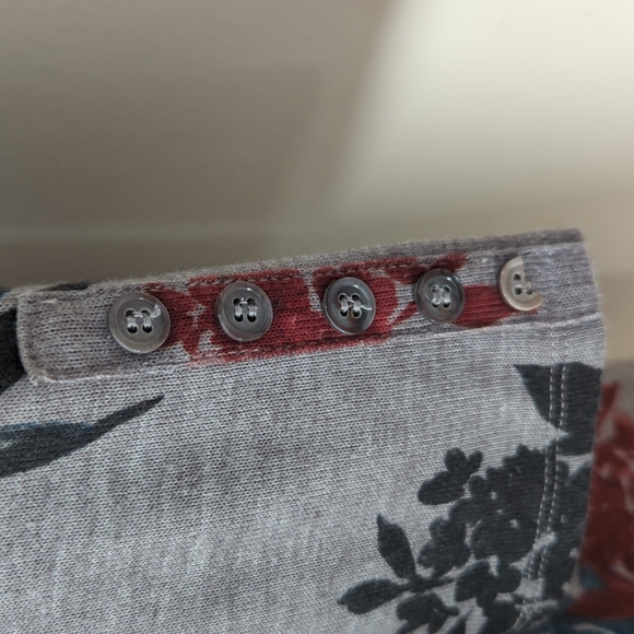 Chicos Petite Rose-Print Button-Sleeve Tunic - Picture 8 of 16